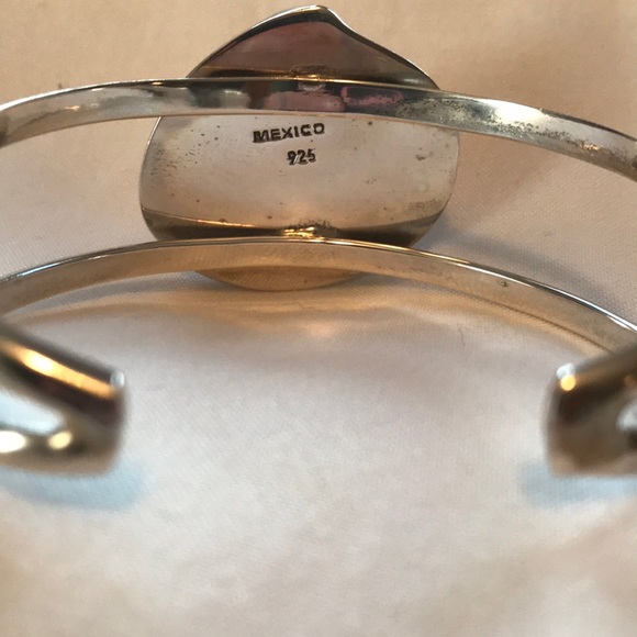 Solid Sterling Silver Shell Cuff Bracelet - Picture 3 of 4